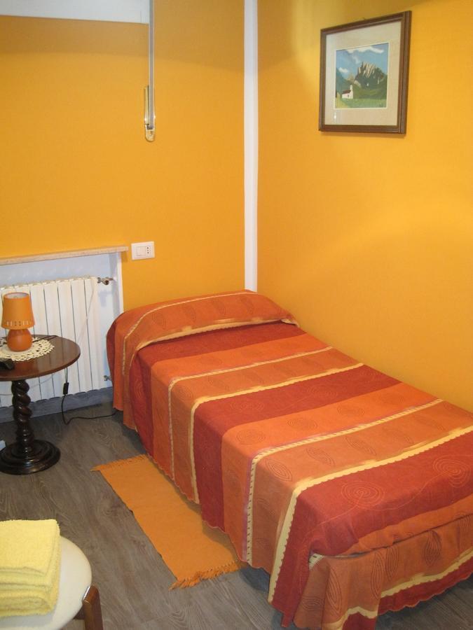 Bed And Breakfast Lo Scrigno Polinago Værelse billede