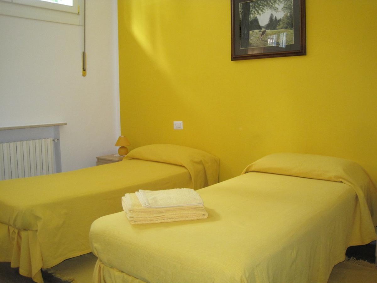 Bed And Breakfast Lo Scrigno Polinago Værelse billede